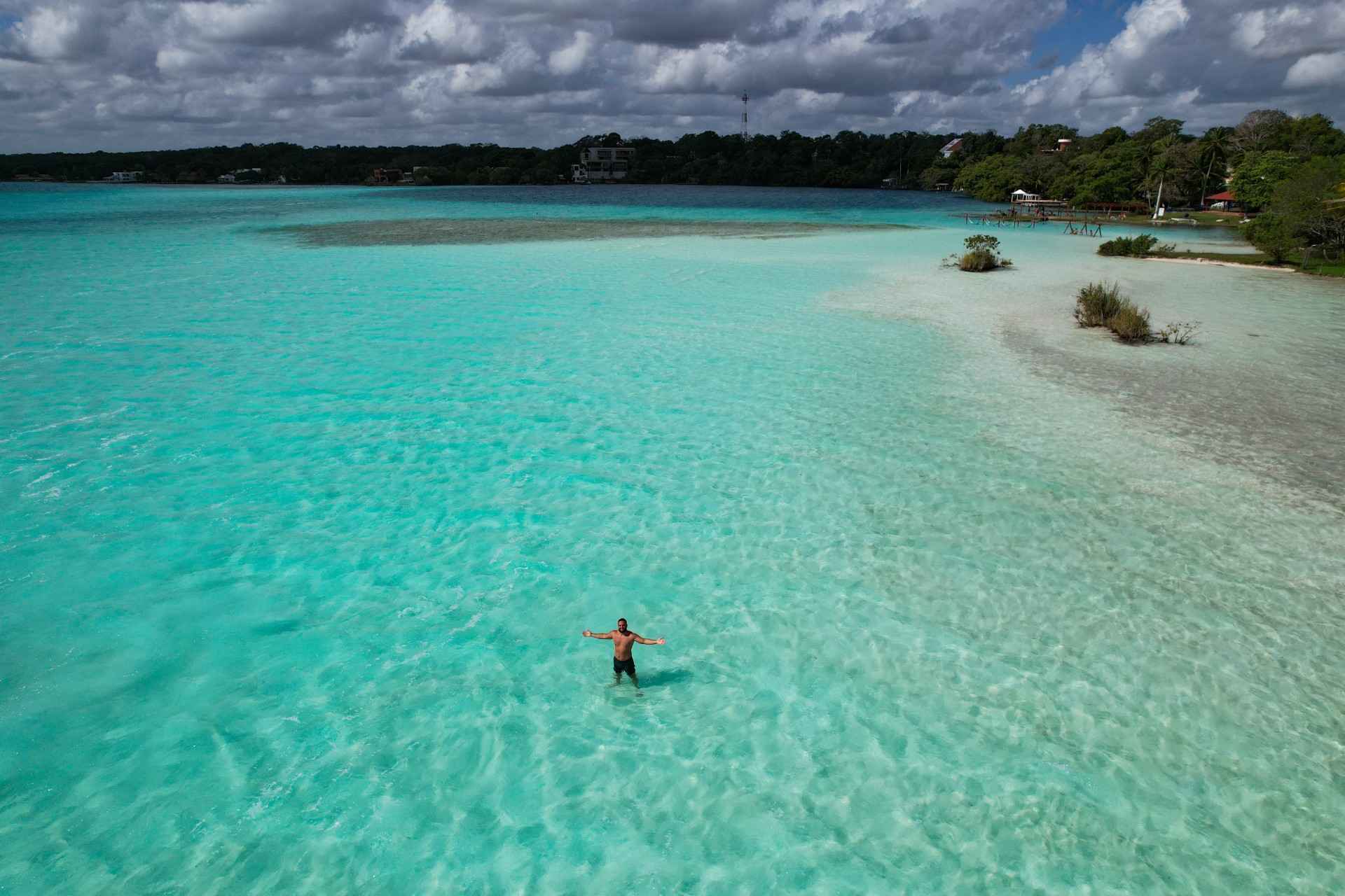 bacalar-lagoon-seven-colors-pirate-best-tour